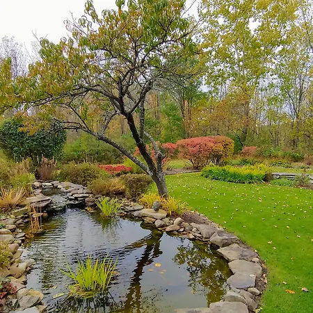 Greenwoods Bed & Breakfast Inn-3